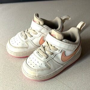 Nike Kids Sneakers - White and Pink